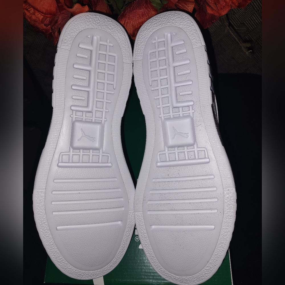 NWOT Puma Cali Wedge Womens Size 11 White Athletic Casual Shoes Sneakers - Picture 4 of 8